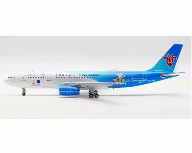 INFLIGHT 200 CHINA SOUTHERN AIRLINES A330 REG: B-6057