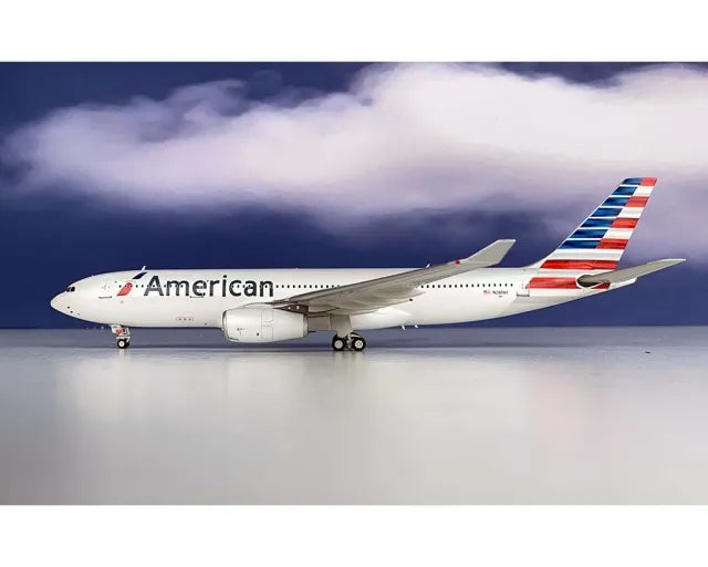 INFLIGHT 200 AMERICAN AIRLINES A330-200 REG: N280AY