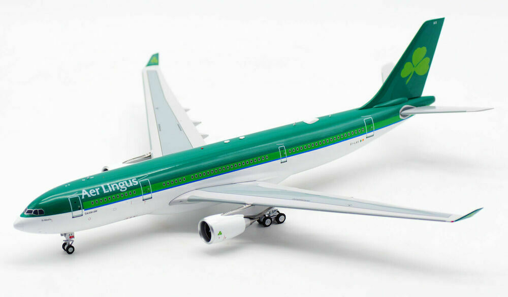 INFLIGHT 200 AER LINGUS A330-202 REG: EI-LAX
