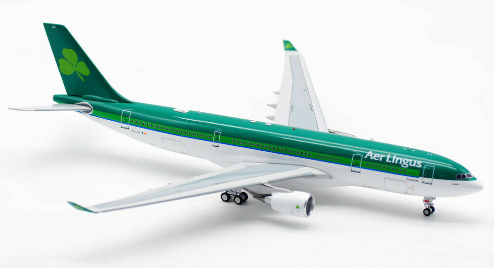INFLIGHT 200 AER LINGUS A330-202 REG: EI-LAX