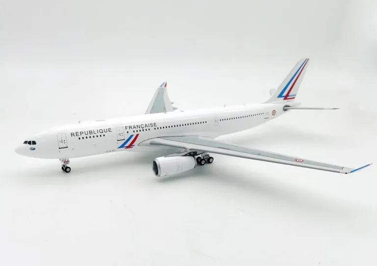 INFLIGHT 200 A330-243 FRENCH AIR FORCE REG: F-UJCS
