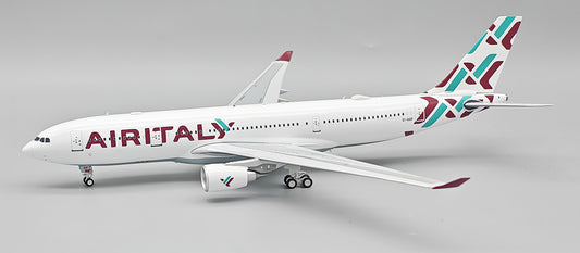 INFLIGHT 200 A330-203 AIR ITALY REG: EI-GGP
