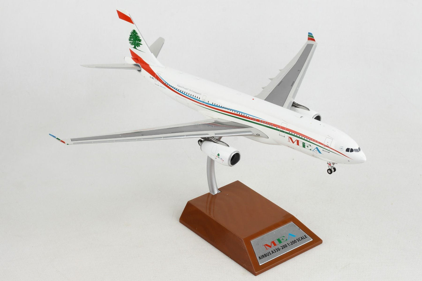 INFLIGHT 200 A330-200 MIDDLE EAST AIRLINES REG: OD-MEA