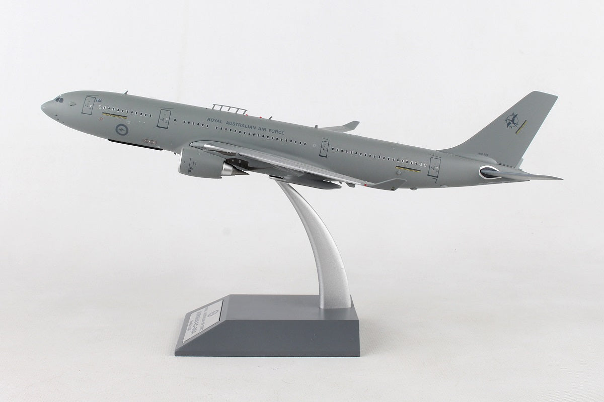 INFLIGHT 200 AIRBUS KC-30A (A330-203MRTT) AUSTRALIAN AIR FORCE REG: A39-004