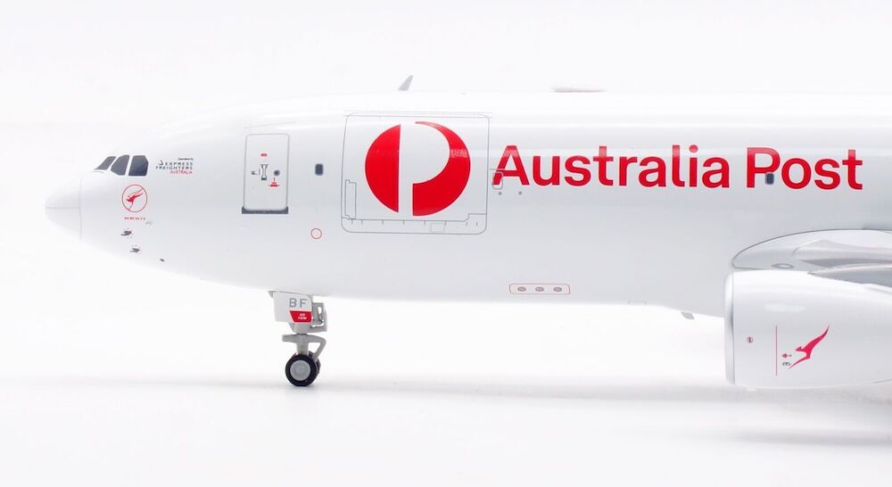 INFLIGHT 200 A330-203 QANTAS "PRIDE IS IN THE AIR" REG: VH-EBL