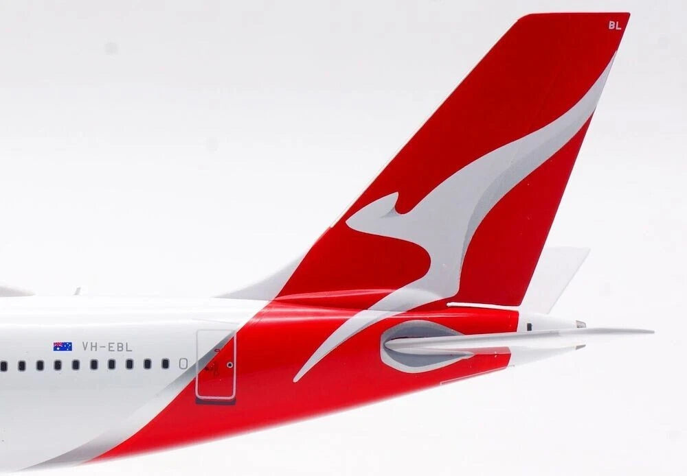 INFLIGHT 200 A330-203 QANTAS "PRIDE IS IN THE AIR" REG: VH-EBL