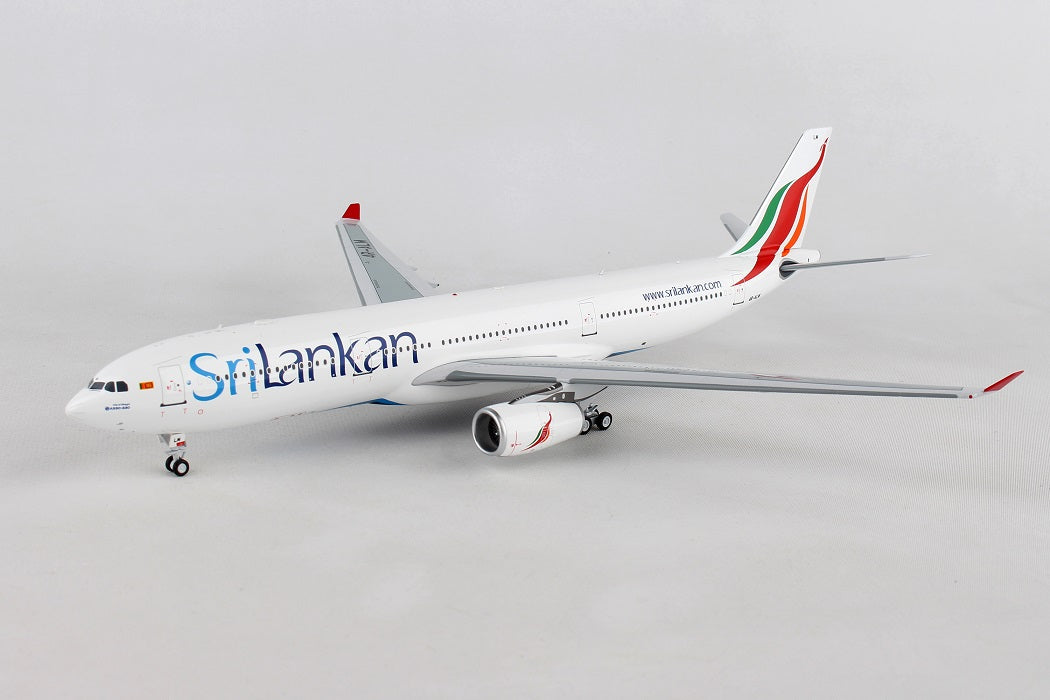 INFLIGHT 200 A330-300 SRI LANKAN AIRLINES REG: 4R-ALM