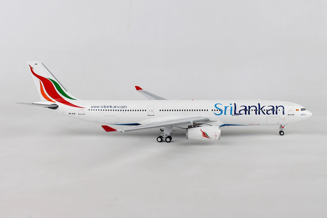 INFLIGHT 200 A330-300 SRI LANKAN AIRLINES REG: 4R-ALM