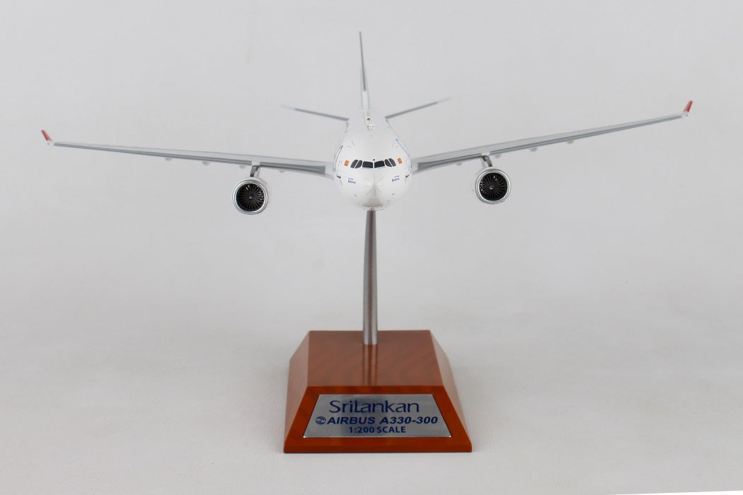 INFLIGHT 200 A330-300 SRI LANKAN AIRLINES REG: 4R-ALM
