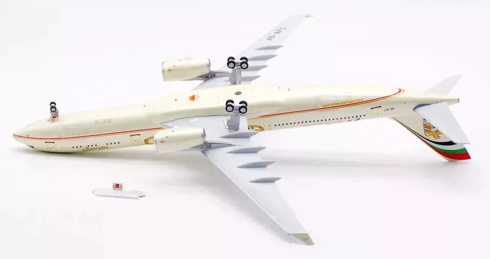 INFLIGHT 200 A330-343 ETIHAD AIRWAYS "F-1 LOGO" REG: A6-AFC (LIMITED 75 MODELS)
