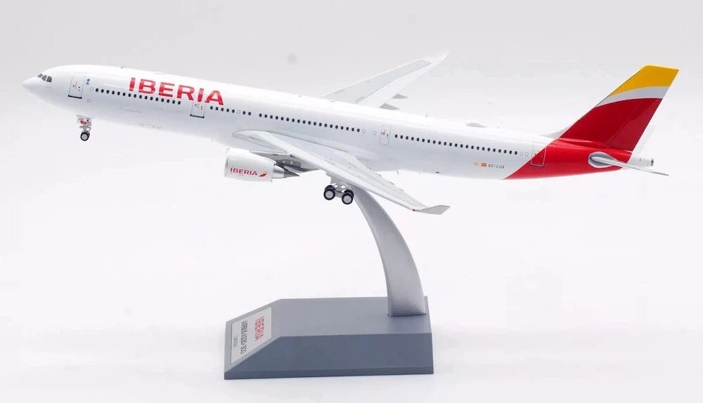 INFLIGHT 200 A330-302 IBERIA REG: EC-LUX