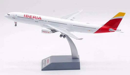 INFLIGHT 200 A330-302 IBERIA REG: EC-LUX