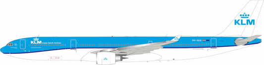 INFLIGHT 200 A330-303 KLM ROYAL DUTCH AIRLINES REG: PH-AKA