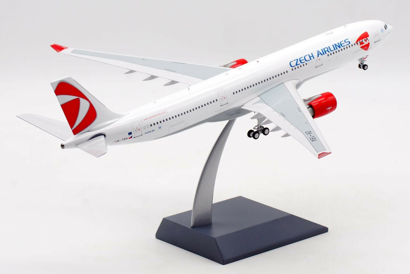 INFLIGHT 200 A330-323 CSA CZECH AIRLINES REG: OK-YBA