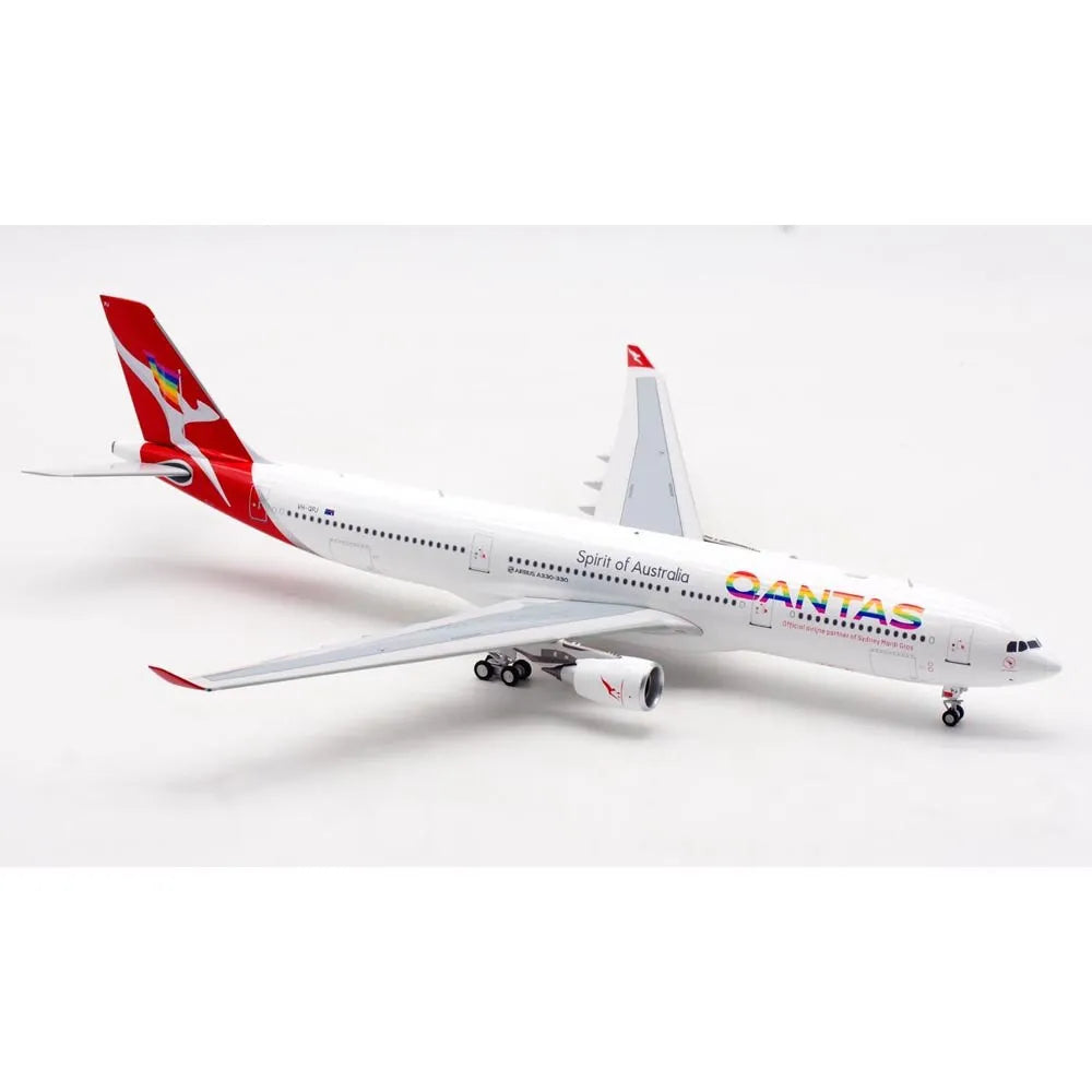 INFLIGHT 200 QANTAS A330-303 REG: VH-QPJ