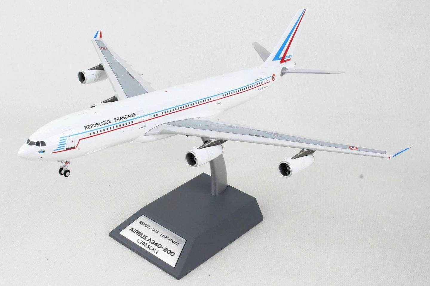 INFLIGHT 200 A340-200 FRENCH AIR FORCE REG: F-RAJB