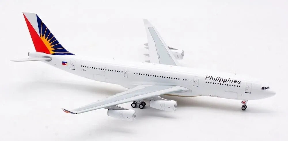 INFLIGHT 200 A340-211 PHILIPPINE AIRLINES REG: F-OHPG