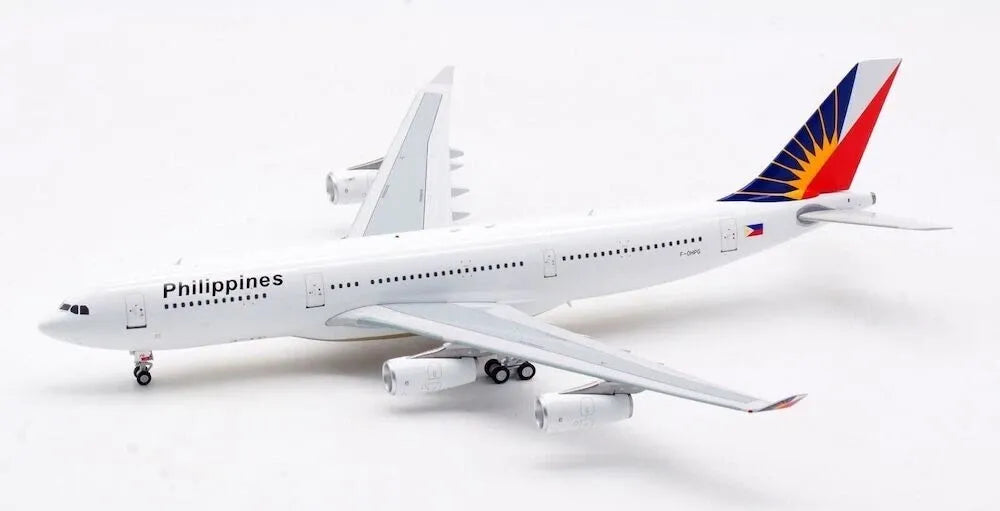 INFLIGHT 200 A340-211 PHILIPPINE AIRLINES REG: F-OHPG