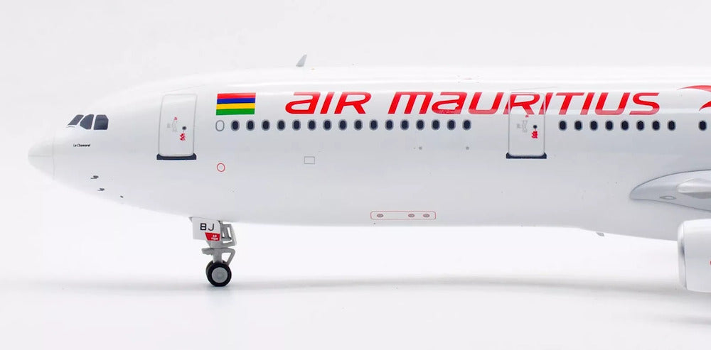 INFLIGHT 200 A340-313 AIR MAURITIUS REG: 3B-NBJ (LIMITED 60 MODELS)