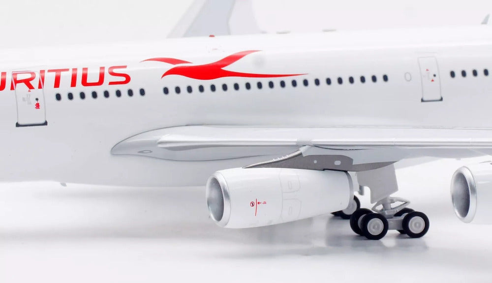 INFLIGHT 200 A340-313 AIR MAURITIUS REG: 3B-NBJ (LIMITED 60 MODELS)