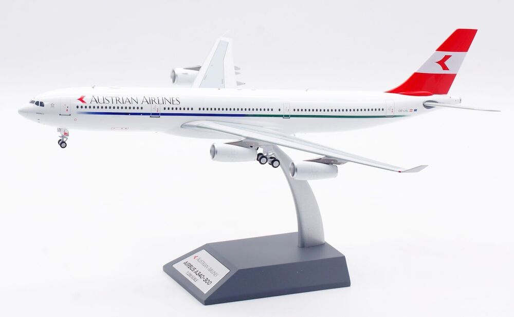 INFLIGHT 200 A340-313 AUSTRIAN AIRLINES REG: OE-LAL