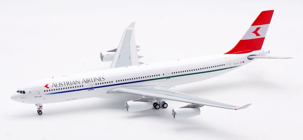 INFLIGHT 200 A340-313 AUSTRIAN AIRLINES REG: OE-LAL
