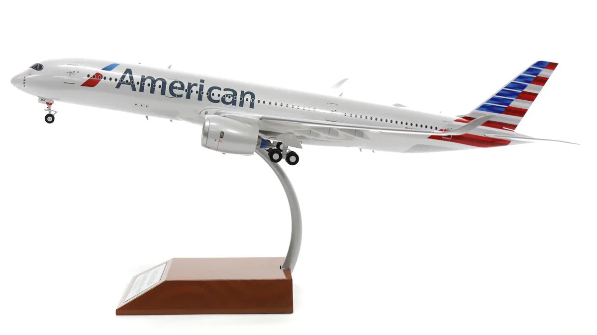 INFLIGHT 200 A350-900 AMERICAN AIRLINES (FLAPS DOWN) REG: N350AA WITH STAND