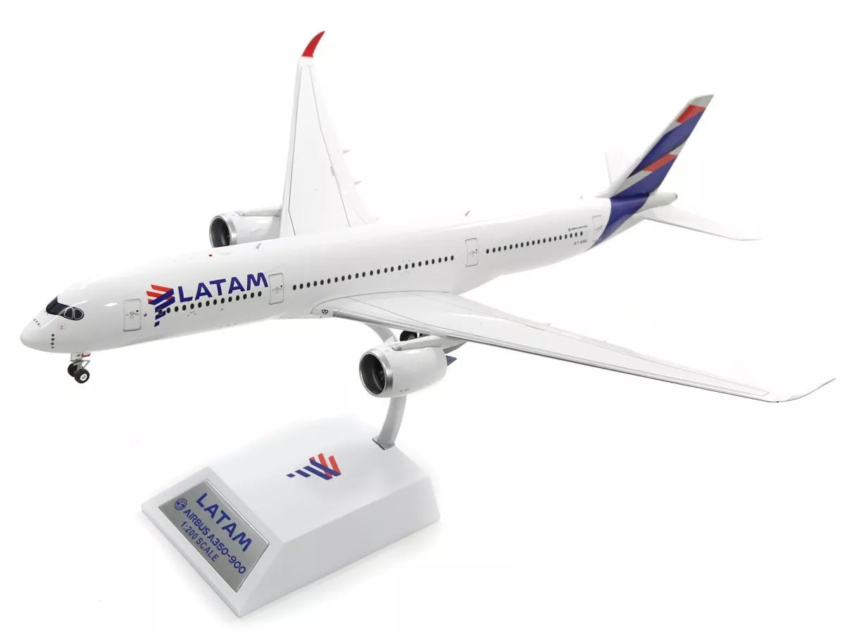 INFLIGHT 200 A350-900 LATAM AIRLINES REG: A7-AMA