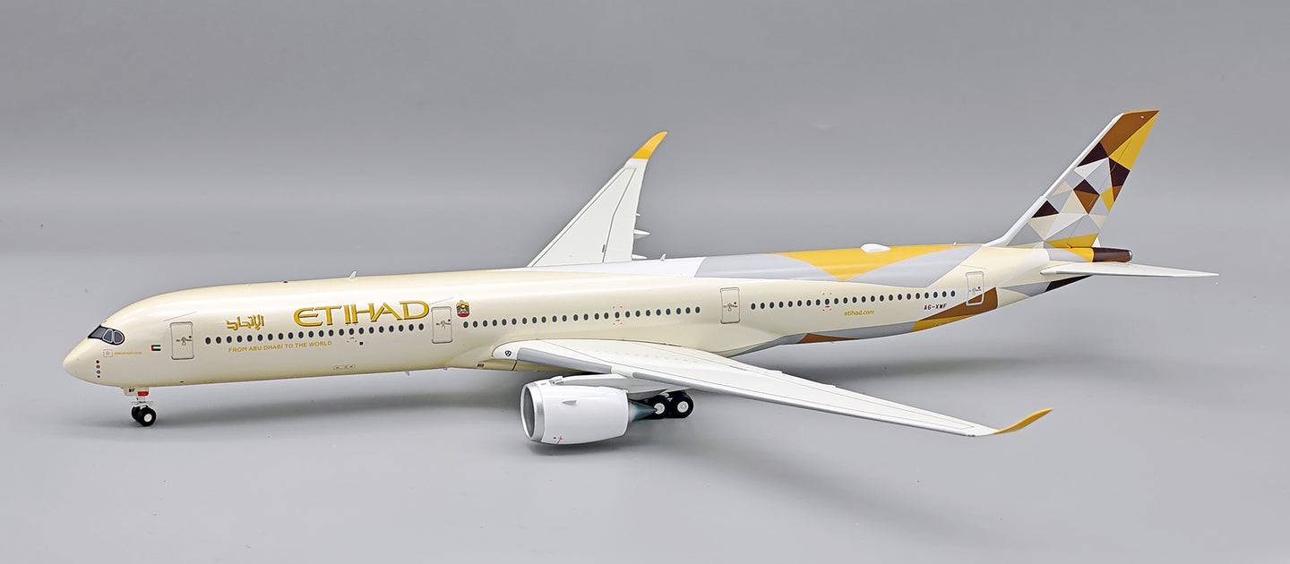 INFLIGHT 200 A350-1041 ETIHAD AIRWAYS REG: A-XWF