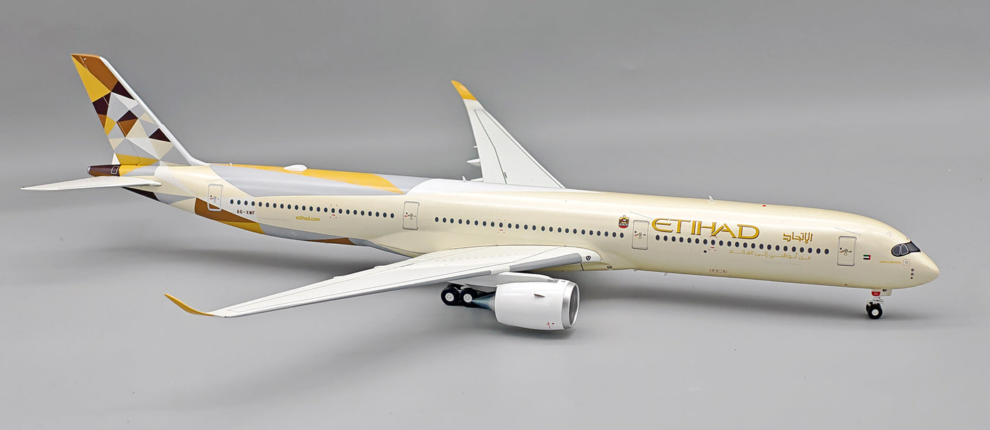 INFLIGHT 200 A350-1041 ETIHAD AIRWAYS REG: A-XWF