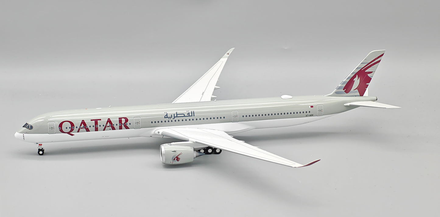 INFLIGHT 200 A350-1041 QATAR AIRWAYS REG: A7-AOH
