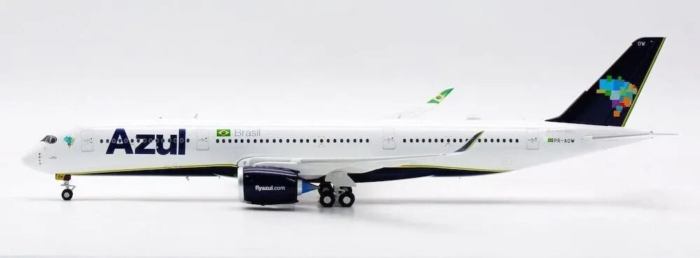 INFLIGHT 200 A350-941 AZUL - LINHAS AEREAS BRASILEIRAS REG: PR-AOW