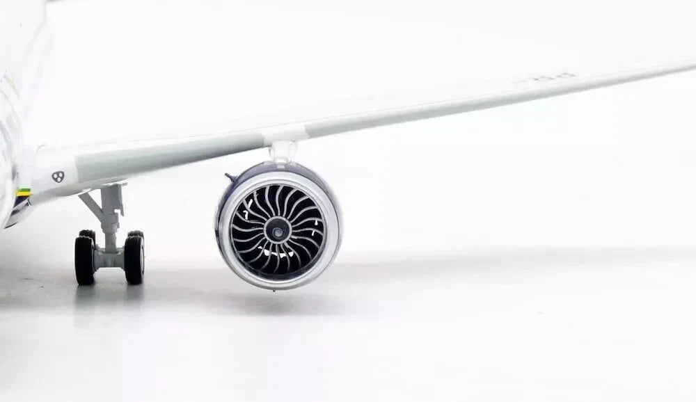 INFLIGHT 200  A350-941 AZU - LINHAS AEREAS BRASILEIRAS REG: PR-AOY WITH STAND (LIMITED 48 PIECES)