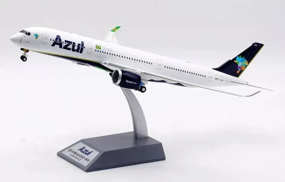 INFLIGHT 200  A350-941 AZU - LINHAS AEREAS BRASILEIRAS REG: PR-AOY WITH STAND (LIMITED 48 PIECES)