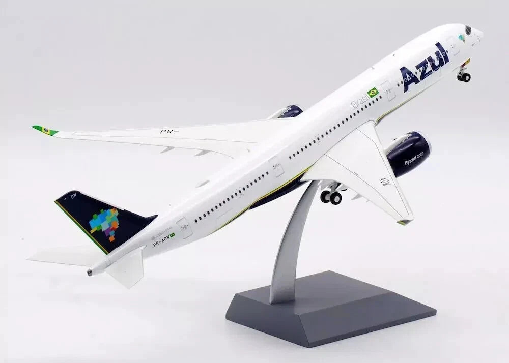 INFLIGHT 200  A350-941 AZU - LINHAS AEREAS BRASILEIRAS REG: PR-AOY WITH STAND (LIMITED 48 PIECES)