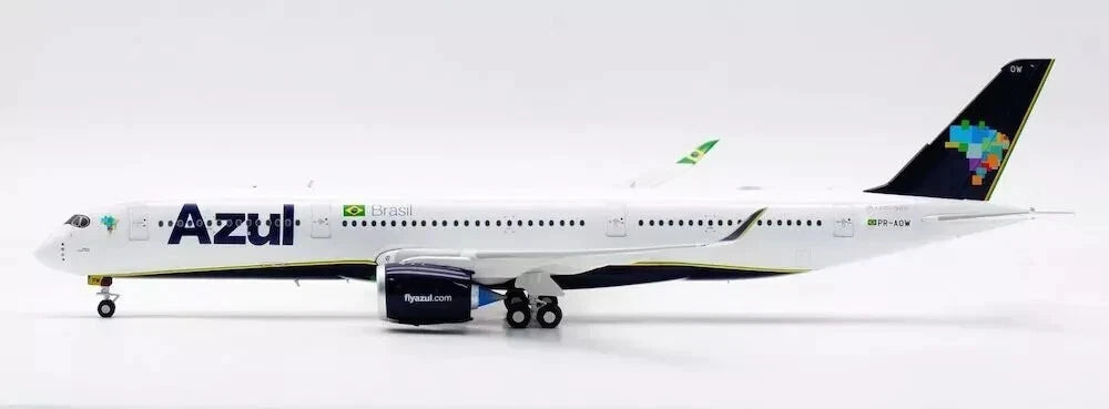 INFLIGHT 200  A350-941 AZU - LINHAS AEREAS BRASILEIRAS REG: PR-AOY WITH STAND (LIMITED 48 PIECES)