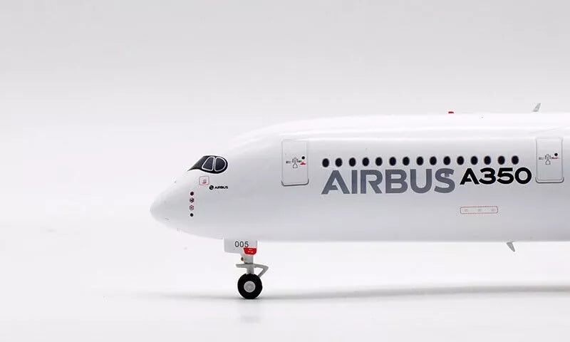 INFLIGHT 200 A350-941 HOUSE COLOURS "AROUND THE WORLD" REG: F-WWYB