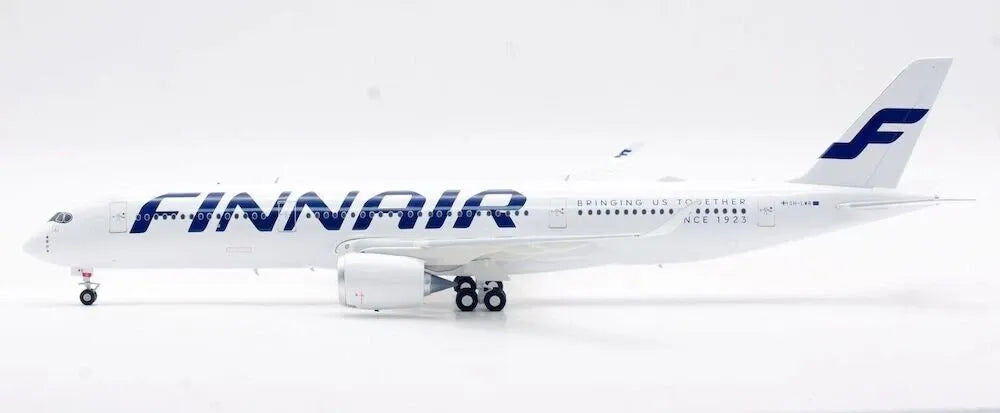 INFLIGHT 200 A350-941 FINNAIR REG: OH-LWR