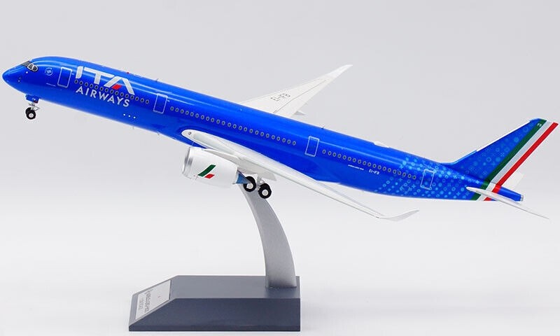 INFLIGHT 200 A350-941 ITA AIRWAYS REG: F-WZFT
