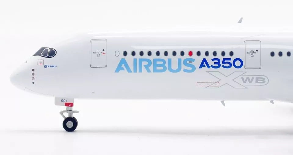 INFLIGHT 200 A350-941 REG: F-WXWB