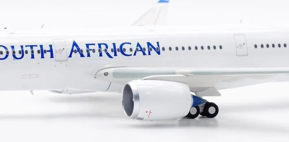 INFLIGHT 200 A350-900 SOUTH AFRICAN AIRWAYS REG: ZS-SDD