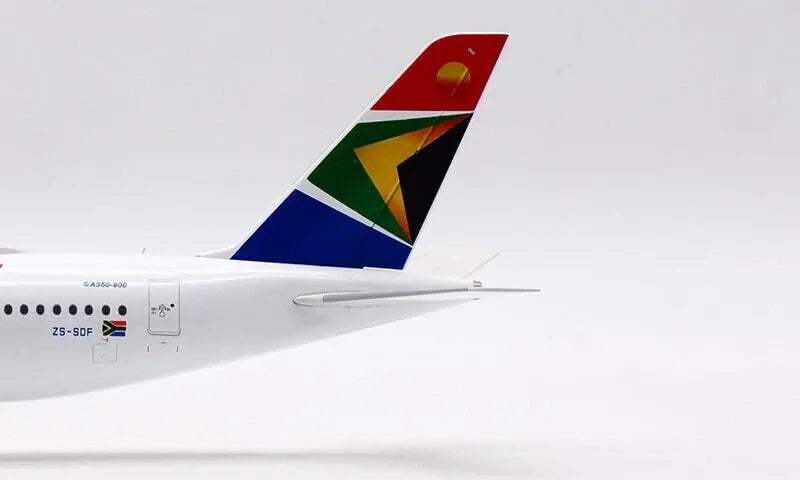 INFLIGHT200 A350-941 SOUTH AFRICAN AIRWAYS REG: ZS-SDF