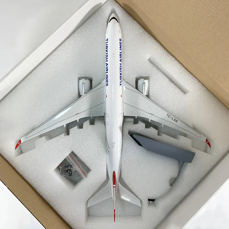 INFLIGHT 200 A350-900 TURKISH AIRLINES REG: TC-LGG