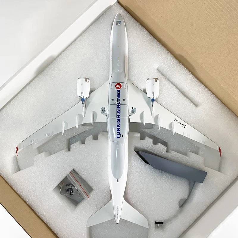 INFLIGHT 200 A350-900 TURKISH AIRLINES REG: TC-LGG