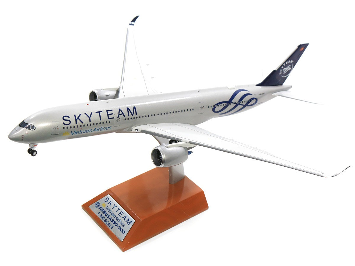 INFLIGHT 200 A350-900 VIETNAM AIRLINES "SKYTEAM" REG: VN-A897