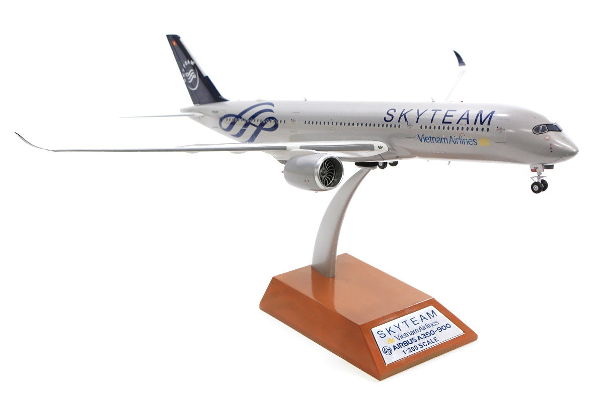 INFLIGHT 200 A350-900 VIETNAM AIRLINES "SKYTEAM" REG: VN-A897