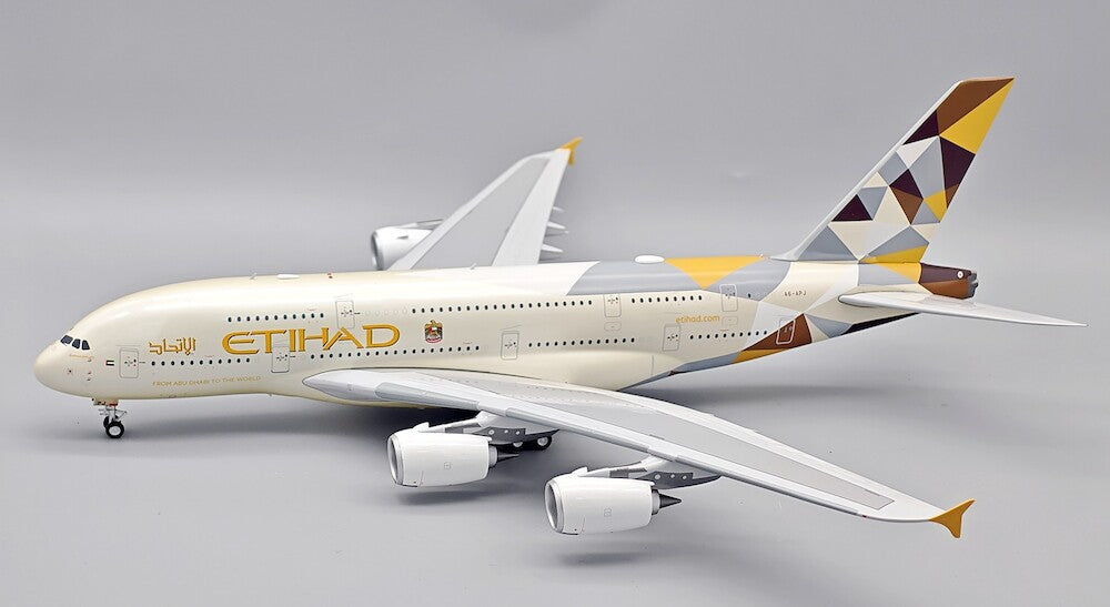 INFLIGHT 200 A380-861 ETIHAD AIRWAYS REG: A6-APJ