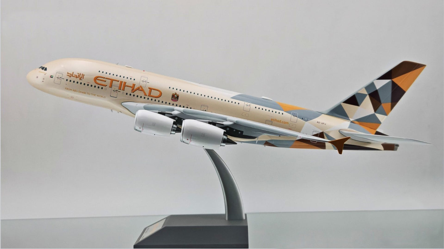 INFLIGHT 200 A380-861 ETIHAD AIRWAYS REG: A6-APJ