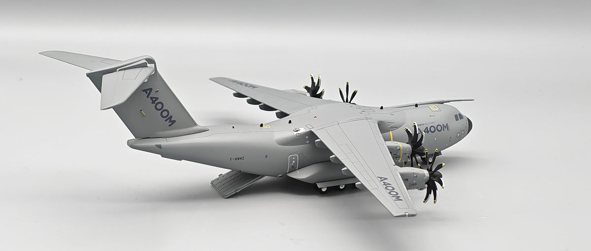INFLIGHT 200 A400M ATLAS HOUSE COLOURS "AIRBUS" REG: F-WWMZ