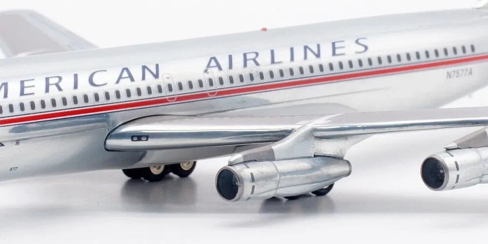 INFLIGHT 200  B707-100 AMERICAN AIRLINES REG: N7577A